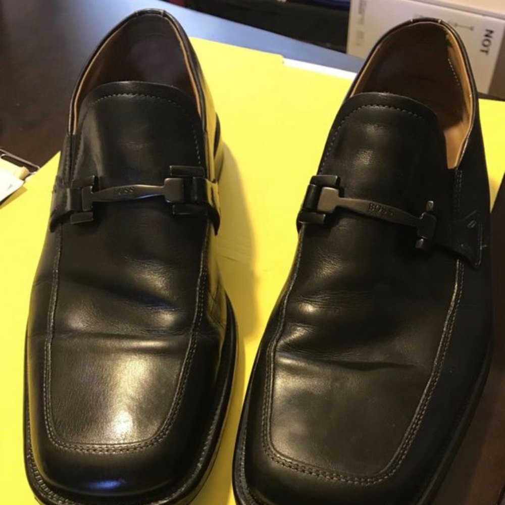 HUGO BOSS dress loafers